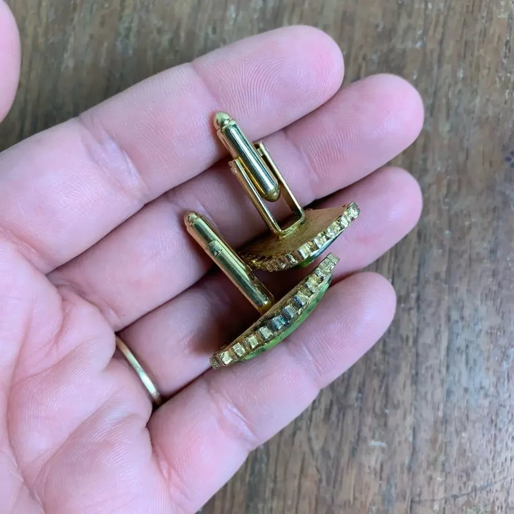 Vintage Retro Gold Tone Green Vomit Resin Filigree‎ Detail Cufflinks Cuff Links